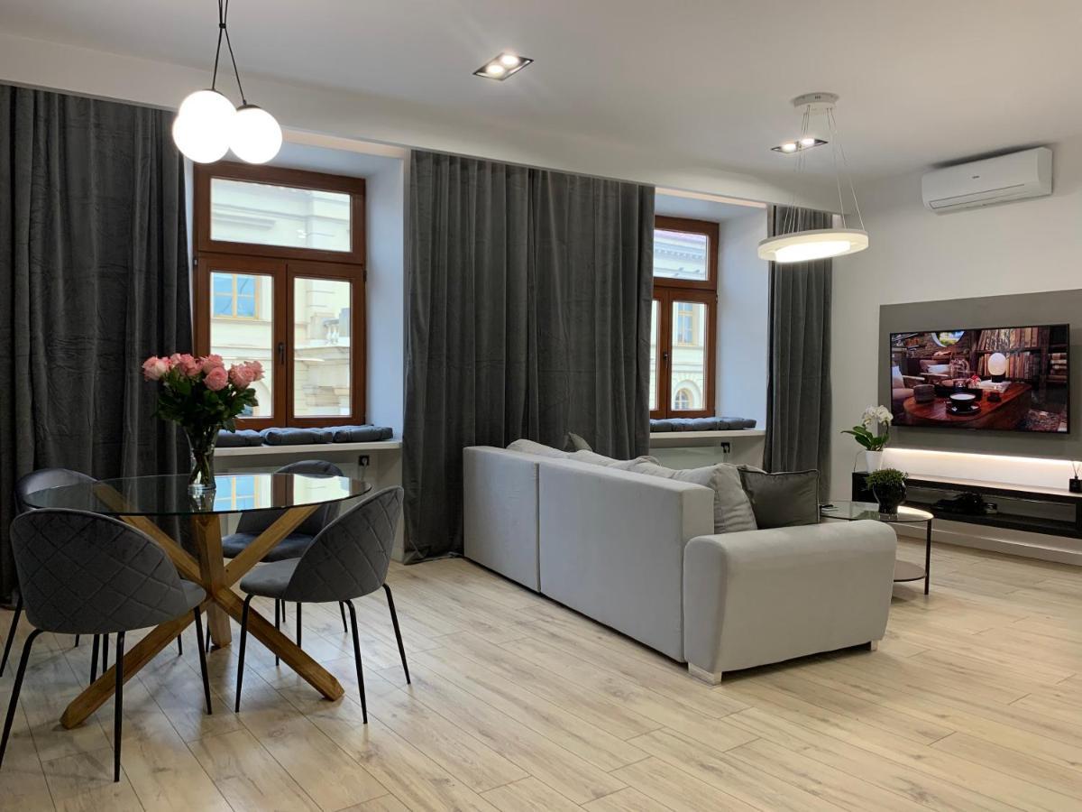 Allure Premium Apartment Lublin Ngoại thất bức ảnh